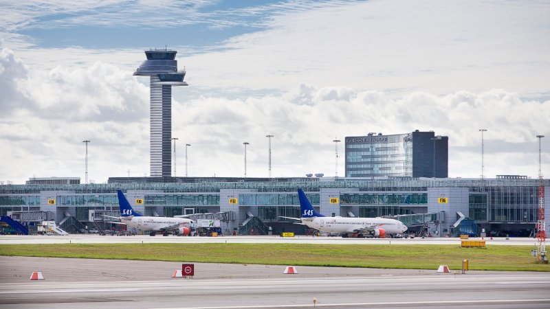 arlanda-punktlighet-sommar-2026 Stockholm Arlanda Airport with the control tower