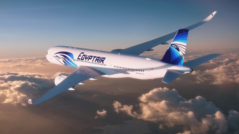 egyptair-kairo-arlanda EGYPTAIR aircraft in flight